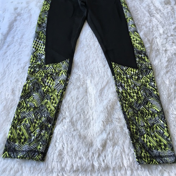 Adidas quick drying workout tights nwt - Picture 4 of 5